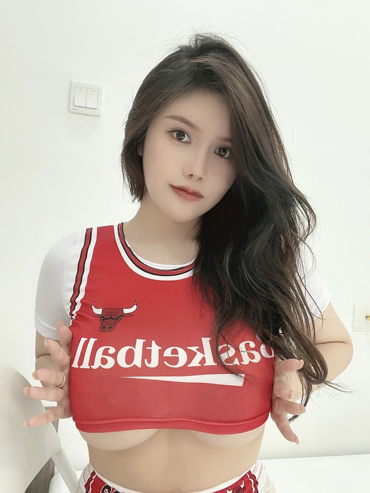 图片[1]-【微密圈】是可欣耶-23号球服[23P-97MB]-蜜桃啵啵