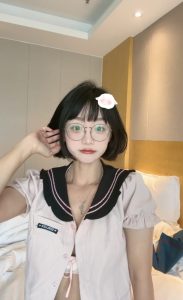 【微-密】胜利的小生活-JK系列 [16P-66M]-蜜桃啵啵