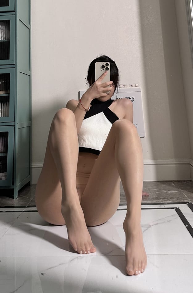 【微-密】陈妮妮-美足艺术 [51P-143M]-蜜桃啵啵