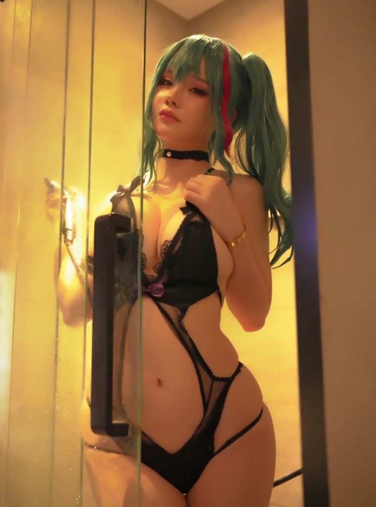 前羽 NO.28 碧蓝航线 环浴室 [65P1V-431MB]-蜜桃啵啵