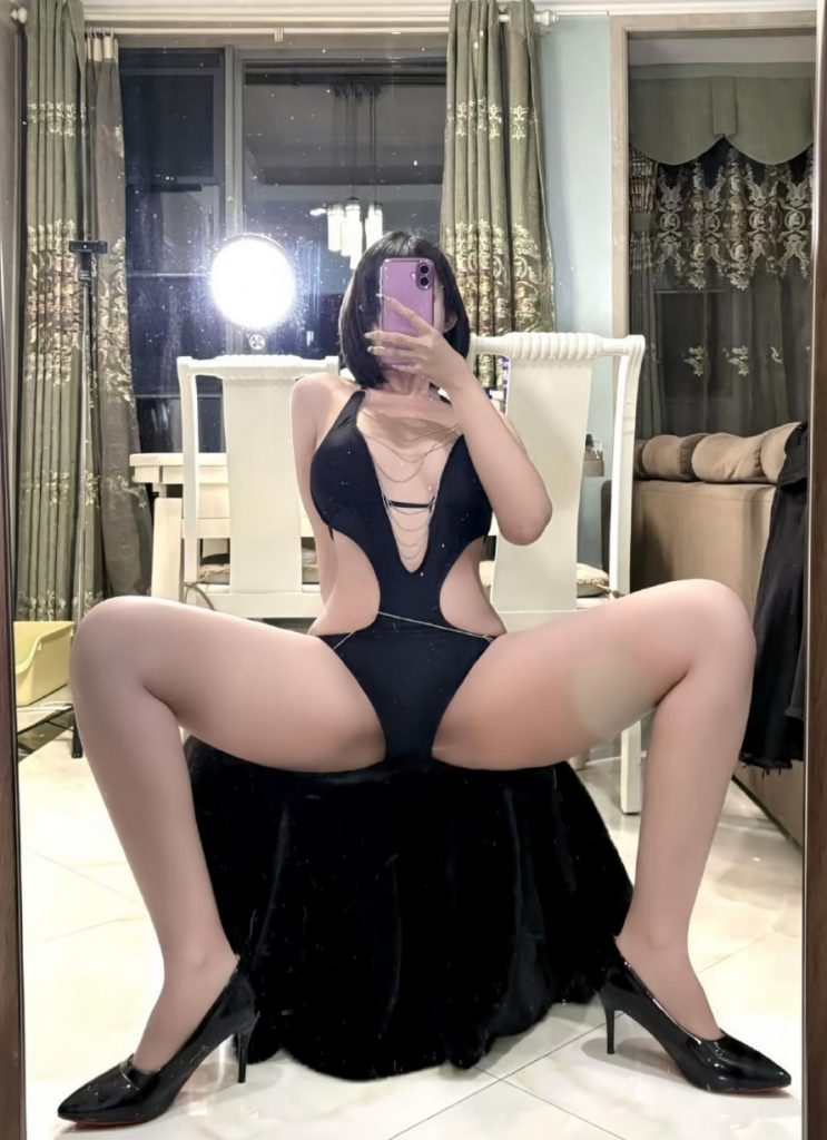 图片[2]-【微-密】鹅鹅-连体比基尼泳装[21P7V-101MB]-蜜桃啵啵