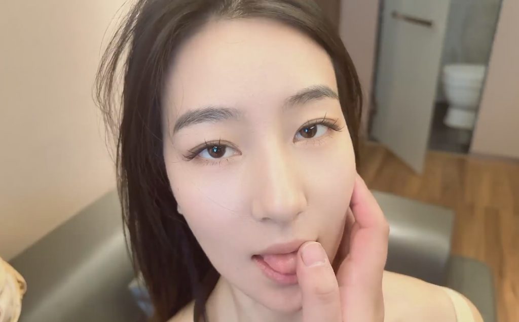 【自】秀人-熊小诺-以身抵债[1V-482MB]-蜜桃啵啵