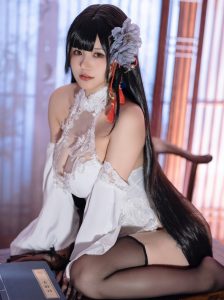 小仓千代w – NO.110 碧蓝航线 逸仙 旗袍改[20P-85MB]-蜜桃啵啵